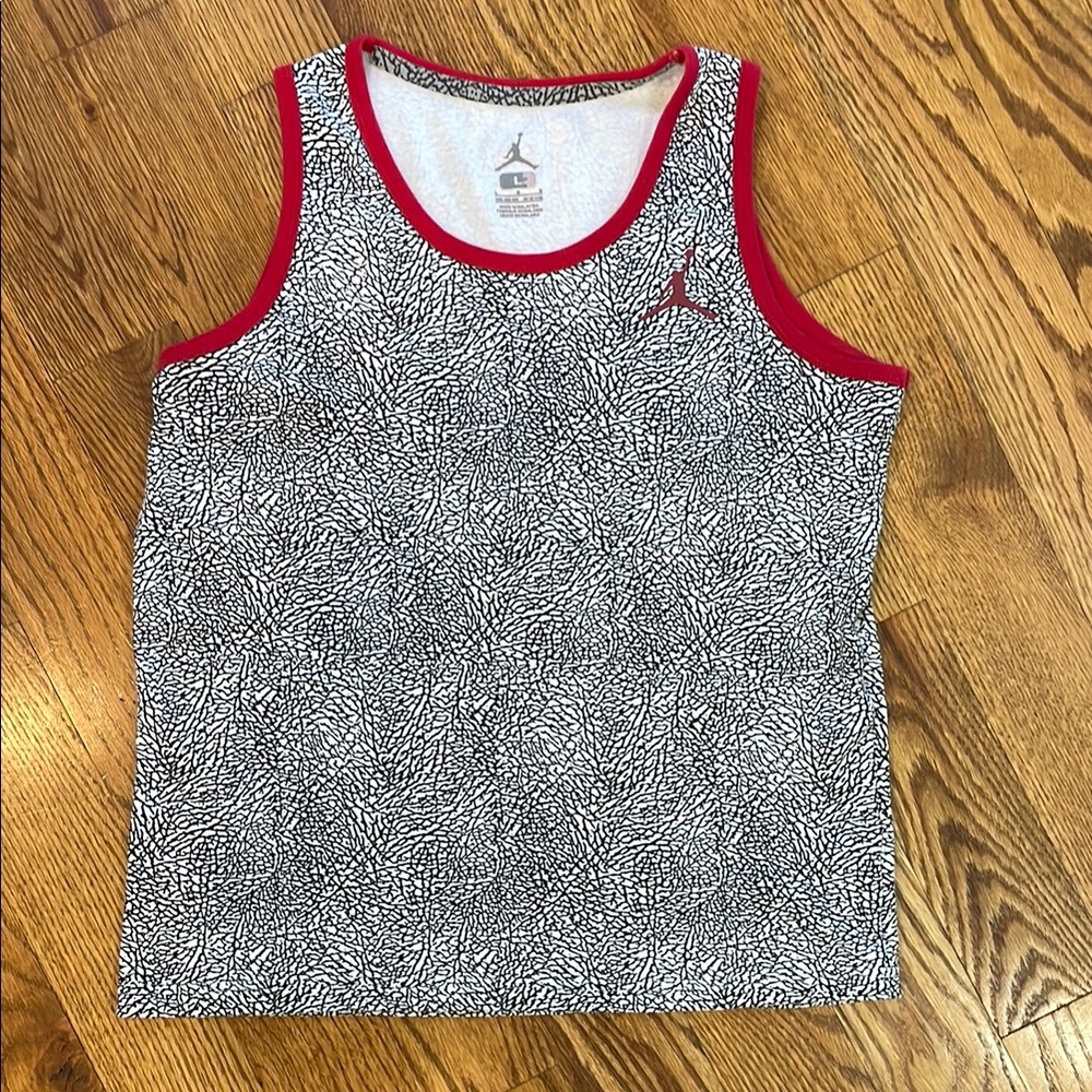 Jordan Brand Tank Top. Size Large 12-13 YRS. Excellent Condition.